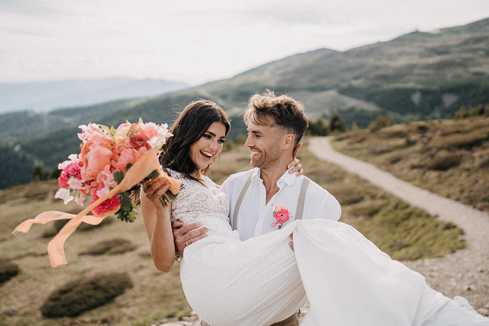 Elopement in the Dolomites