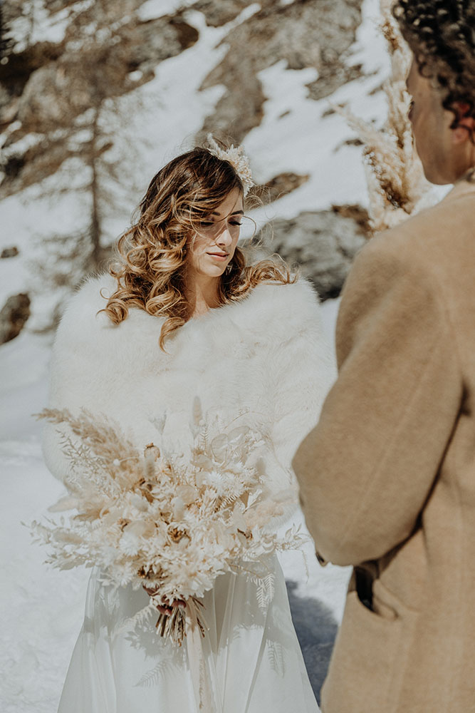 Winter elopement Dolomites