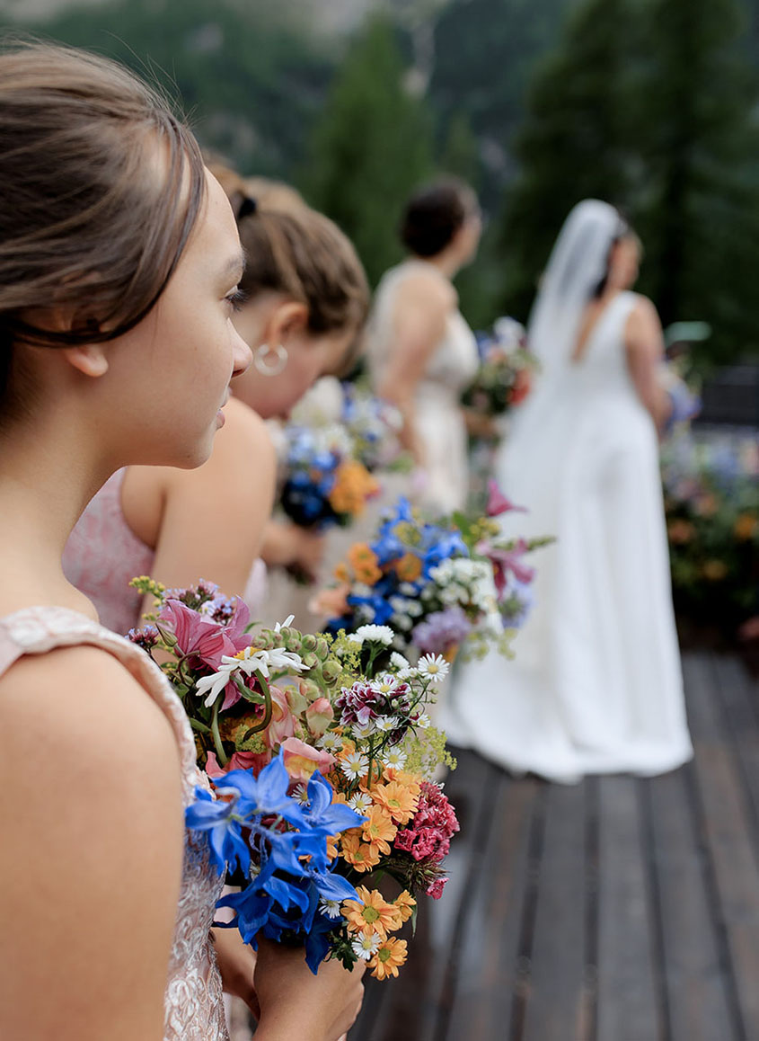 Matrimonio Dolomiti fiori di campo colorati