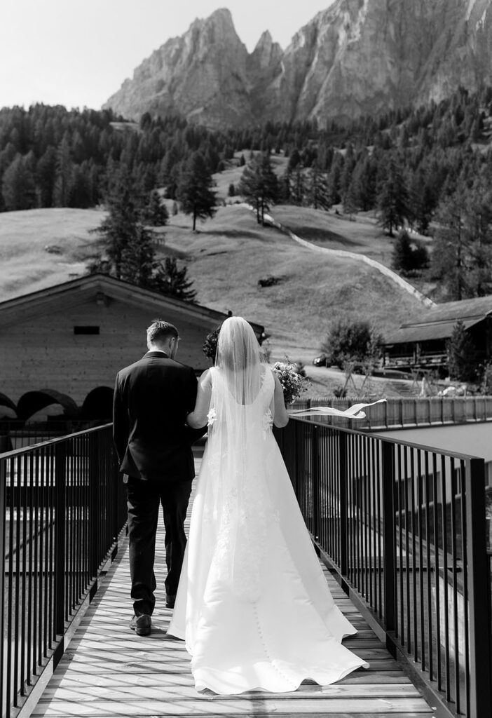 Summer wedding at Kulfuschgerhof, Dolomites, with wild flowers