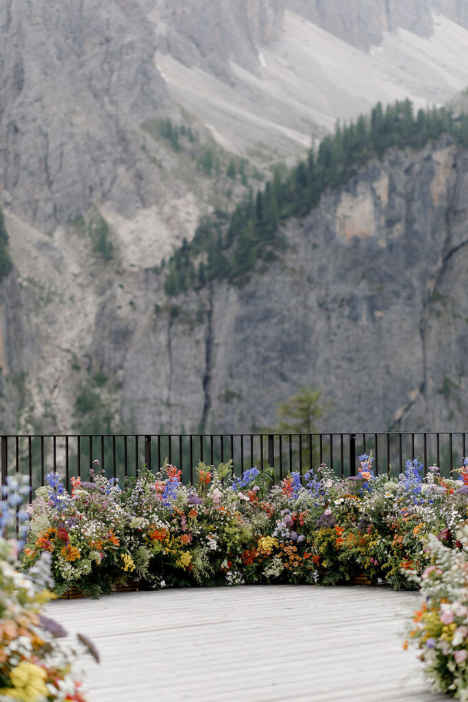 Summer wedding at Kulfuschgerhof, Dolomites, with wild flowers