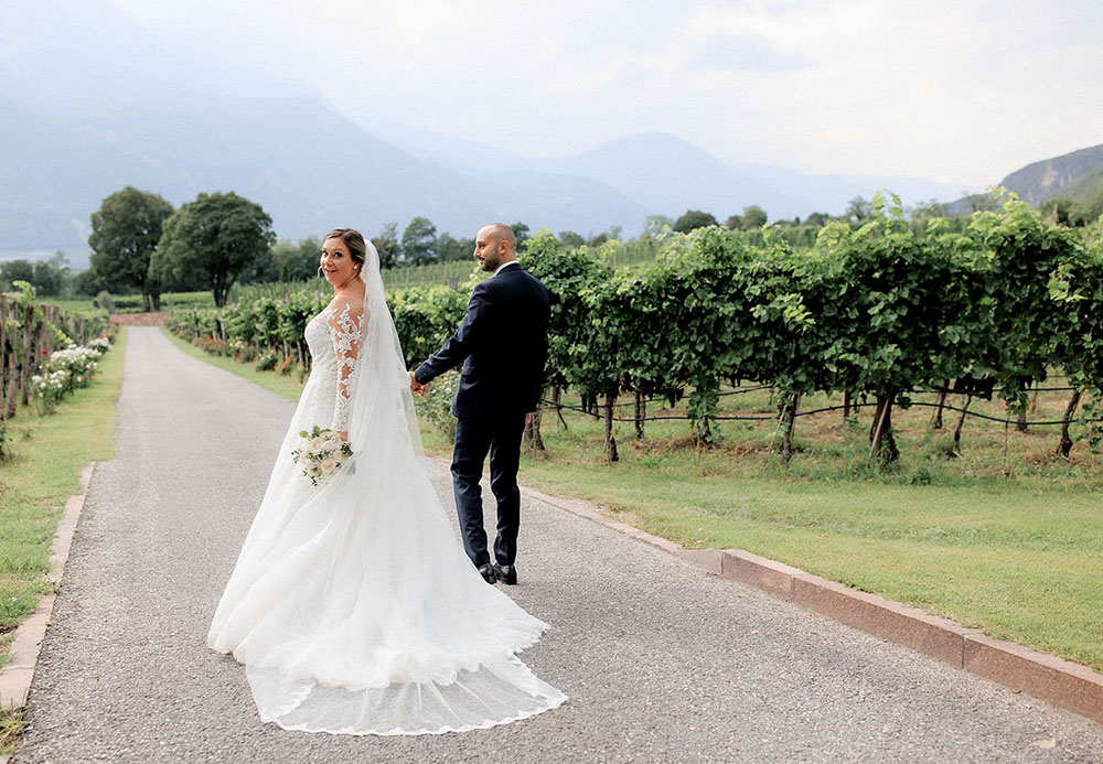 Matrimonio classico e romantico vicino a Bolzano fra i vigneti dell'Alto Adige