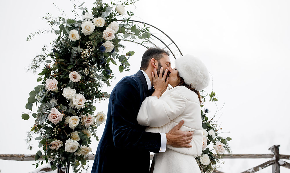 Winter wedding in the Dolomites