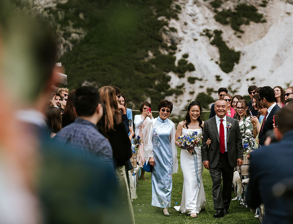 Wedding at Col Pradat in the Dolomites with wildflowers