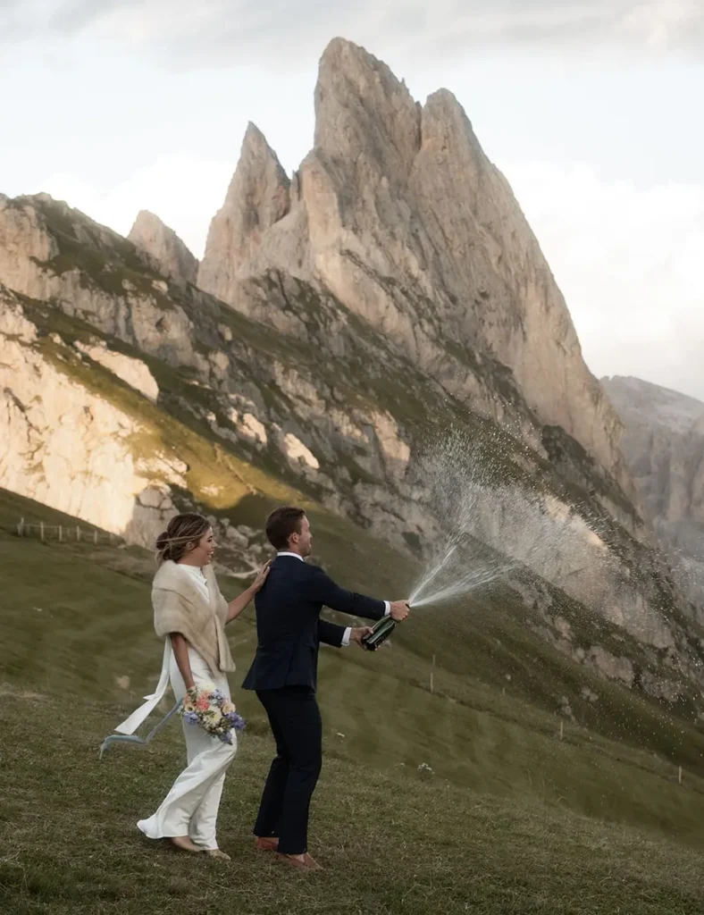 Vows exchanging in the Dolomites